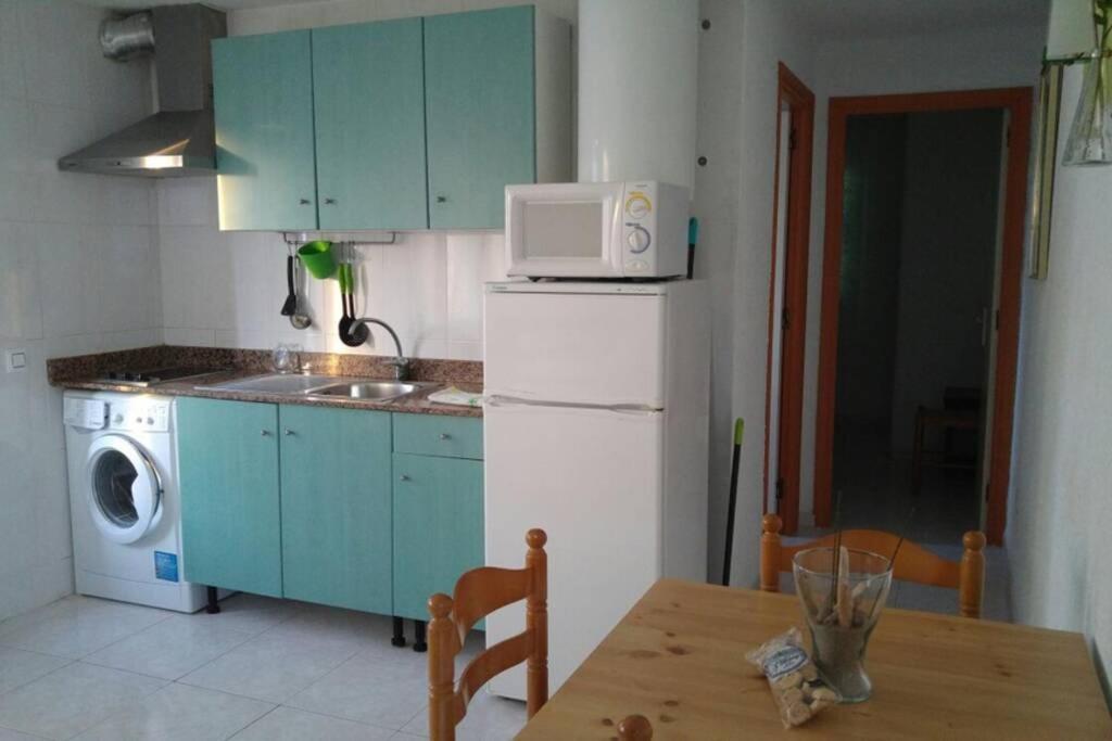 Tranquilo Apartamento Con Preciosa Cala En La Puerta シウタデリャ エクステリア 写真